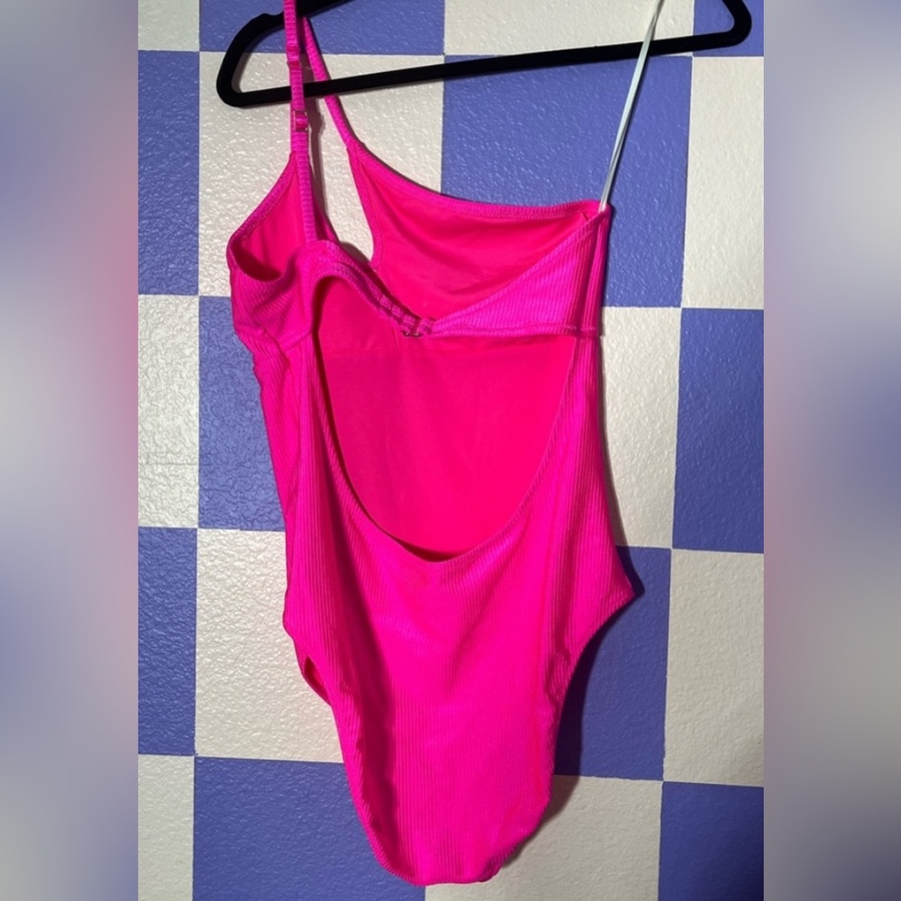 NWT Aerie Shine Rib One Shoulder Full Coverage One Piece in Miami Pink - Size M - Picture 4 of 6